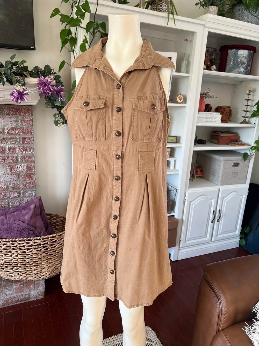 Dots Brown Casual Dress with Logo Tag